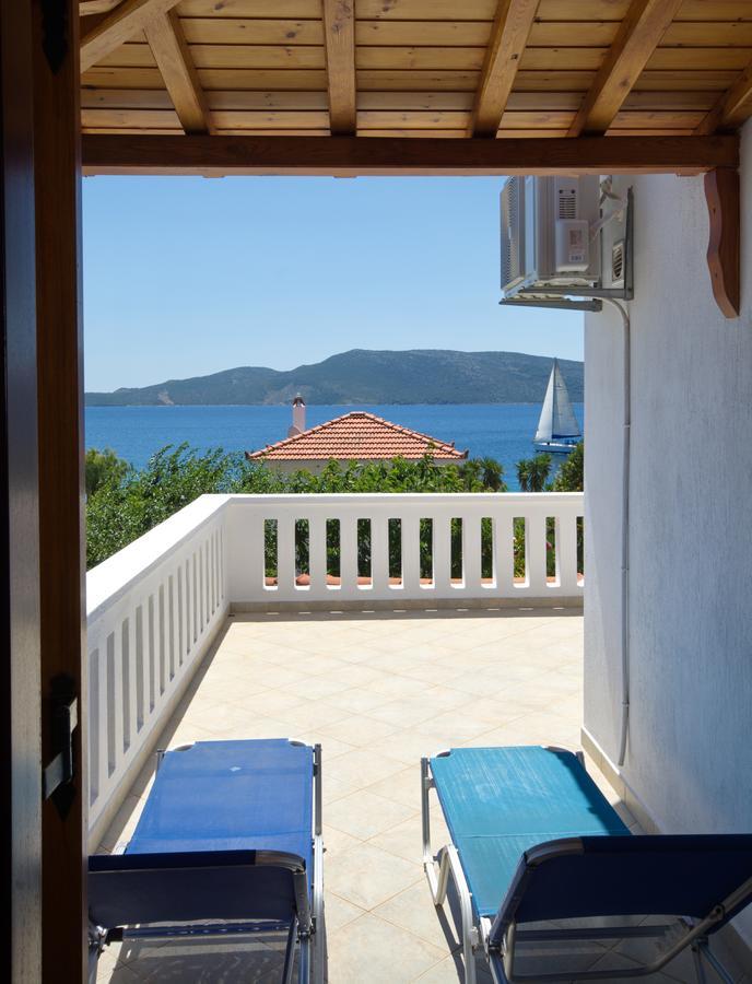 Pelagos Villas Agios Dimitrios  Exterior photo